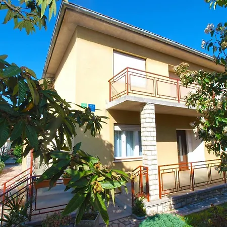 Fuer 2 Personen Ca 40 Qm In Pula, Istrien Istrische Riviera Apartment
